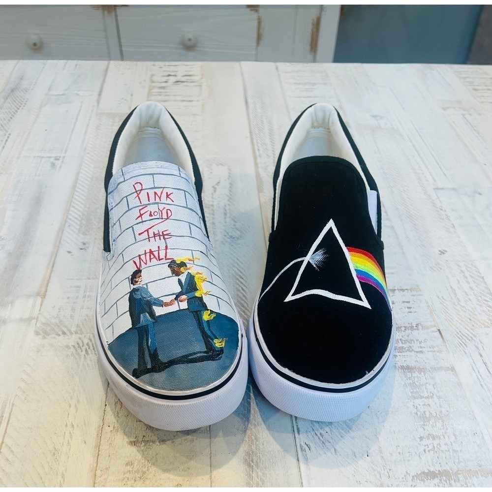 Pink Floyd hand painted slip‎ ons sz 44 (13.5)